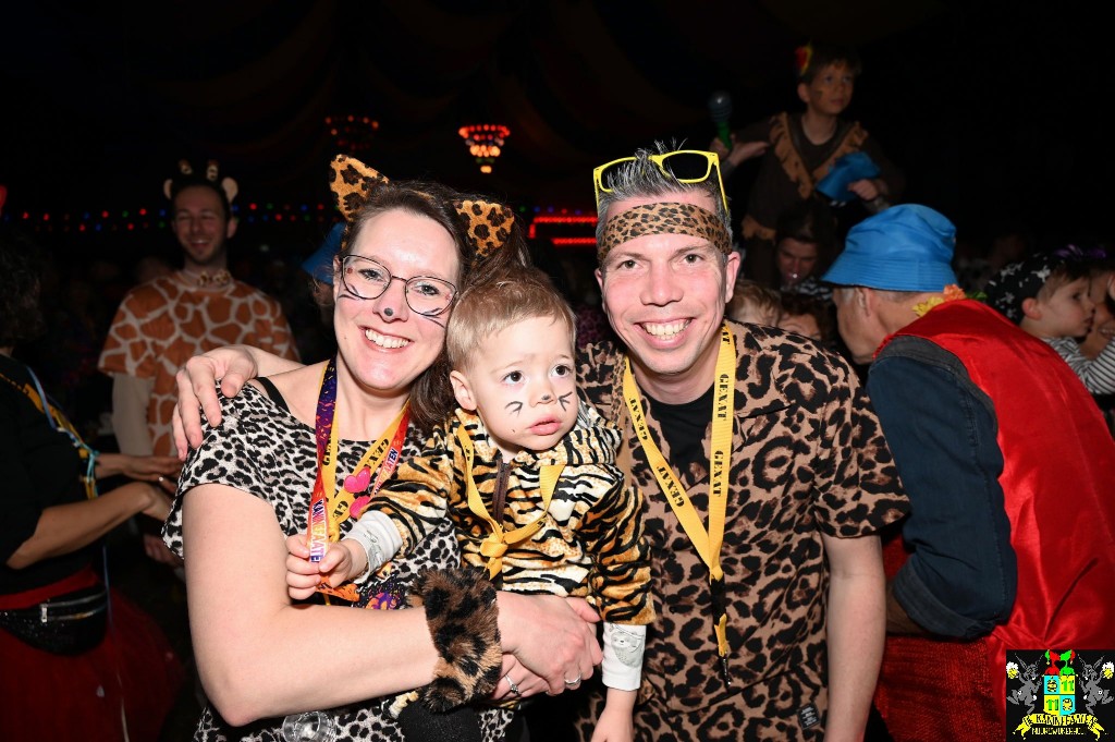 ../Images/Steegfeest XL 072.jpg